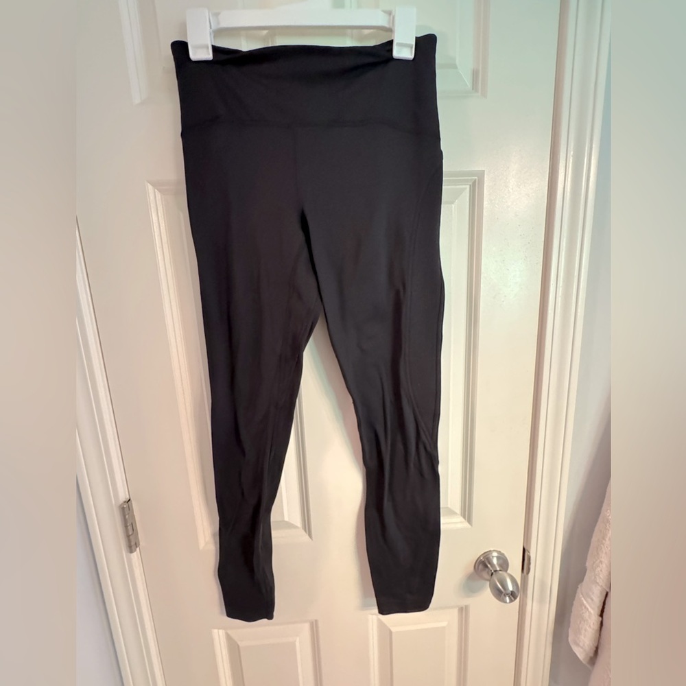 Lululemon size 8‎ black jogging pants